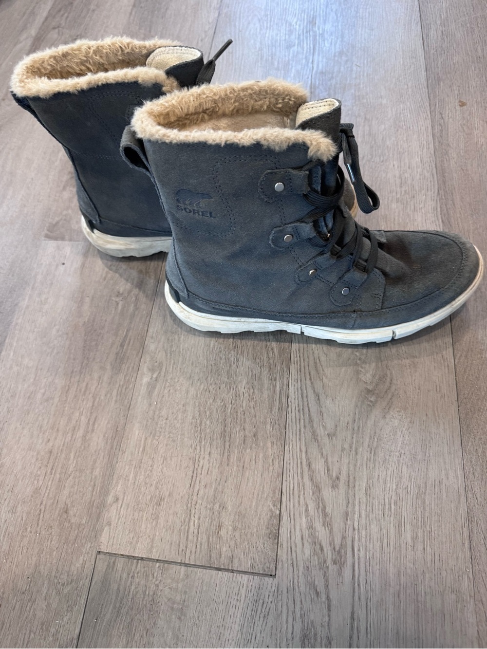 Sorel Women's Explorer Next Joan Waterproof Insulated Boot Grill/Fawn Size 10.5 - Picture 2 of 6